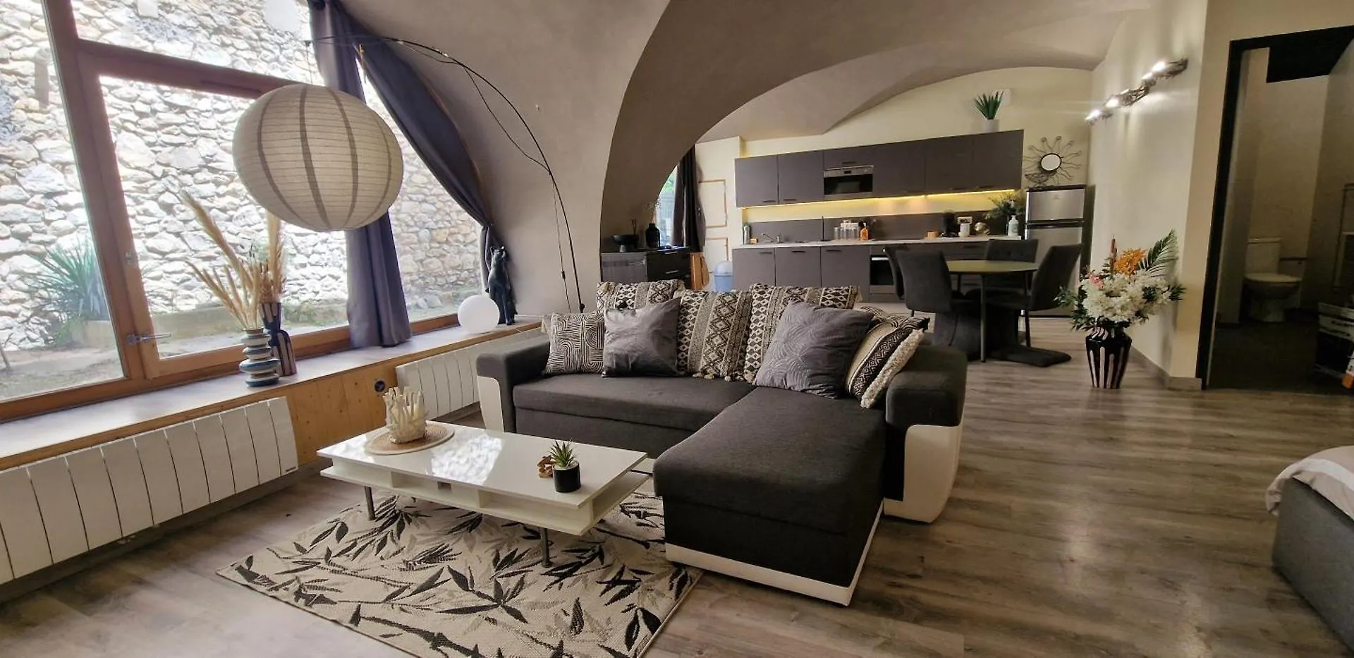 Apartment Le Studio Du Parc Cruas France